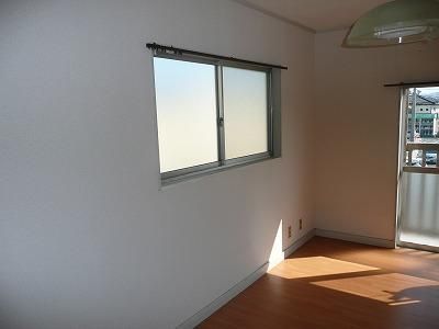 Affordable 1R Apartment for Rent in Takasaki, Gunma - 20,000 Yen - Thumbnail 4