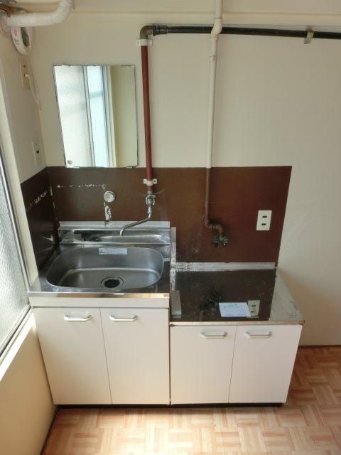 Male-Only 1R Apartment for Rent Near Chayama Station, Kyoto - Thumbnail 3