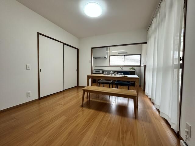 Renovated 6DK House in Saiyo City, Ehime - 448 sqm Land - Thumbnail 3