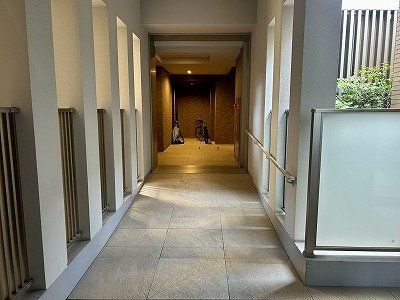 3LDK Apartment for Sale in Tennoji, Osaka - 73.45m² - Thumbnail 2