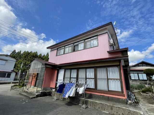 7LDK House for Sale in Shinjō, Yamagata on 741 sqm Land - Thumbnail 2