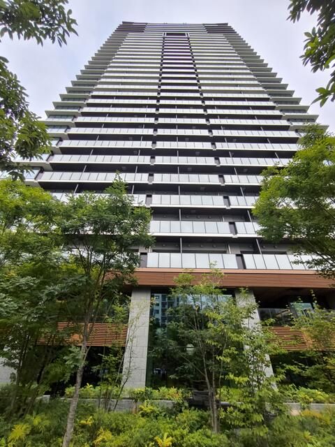 3LDK Condo in Minato, Tokyo | 2023 Build, 33-Story Tower - Thumbnail 2