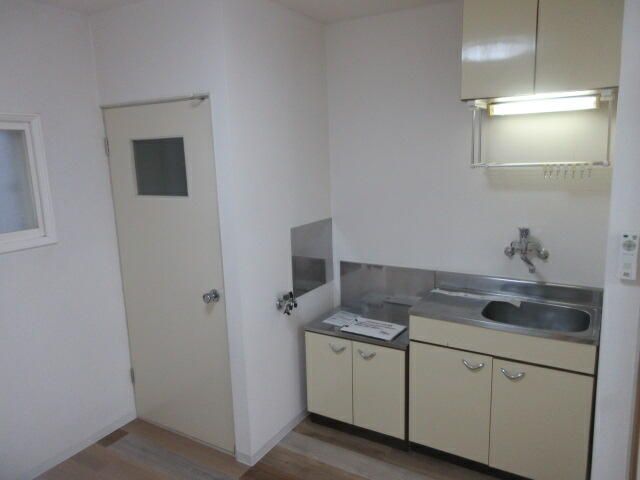 1DK Apartment for Rent in Atsubetsu, Sapporo - Thumbnail 4