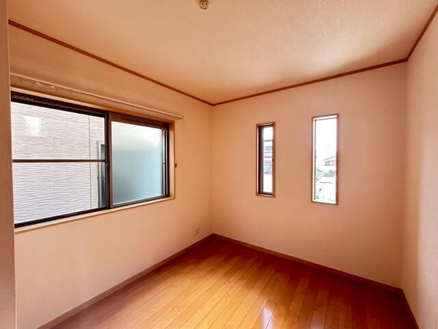 4LDK Detached House with Open Ceiling in Kishiwada, Osaka - Thumbnail 4