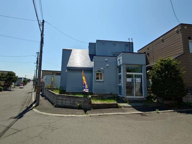 3LDK Corner Lot House in Sapporo's Kiyota Ward | 998万 Yen - Thumbnail 4