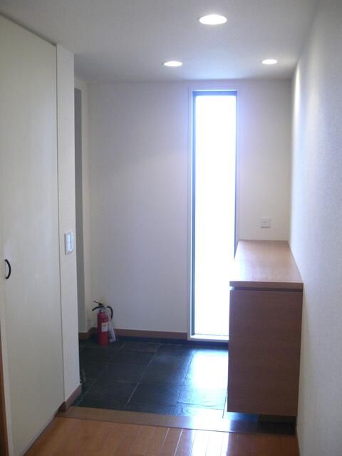 Grand Maison Shirokane 2LDK Apartment for Sale in Minato, Tokyo - Thumbnail 4
