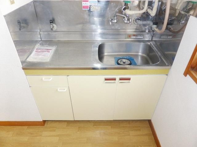 1K Apartment for Rent in Nagano City near Nagano Station - Thumbnail 3