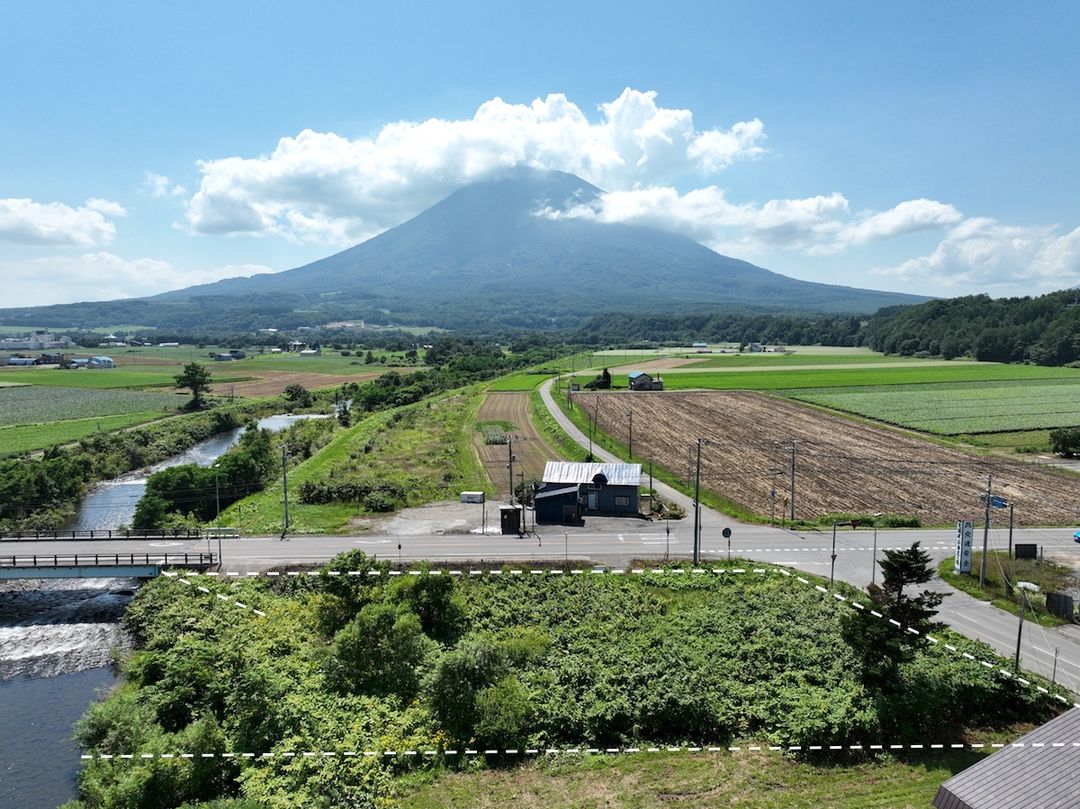 Kyogoku RiverSide Land for Sale in Hokkaido - 1,275sqm Plot - Thumbnail 4