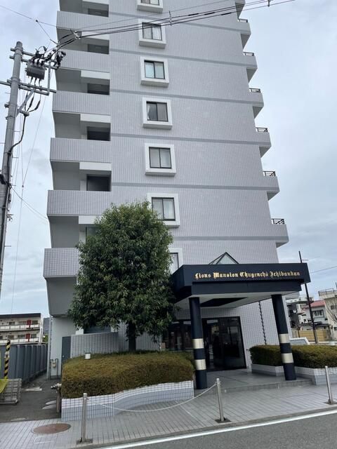 1K Apartment for Sale in Fukushima City - Lions Mansion Nakamachi - Thumbnail 3