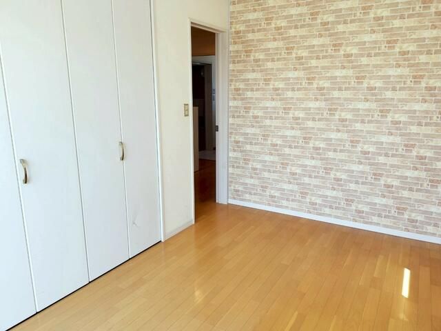 3LDK Detached House with Wood Deck in Nagoya Moriyama Ward - Thumbnail 4