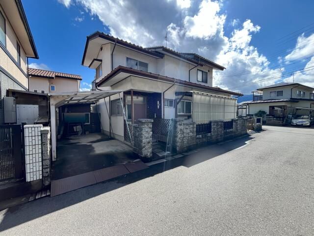 5DK Detached House for Sale in Chikuma City, Nagano - Thumbnail 2