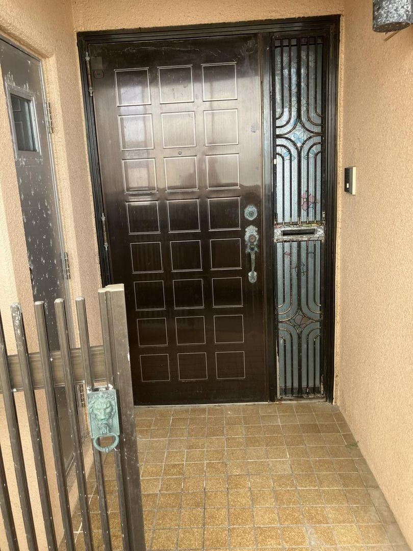 3LDK Used Apartment in Urasoe, Okinawa for Sale - Thumbnail 3