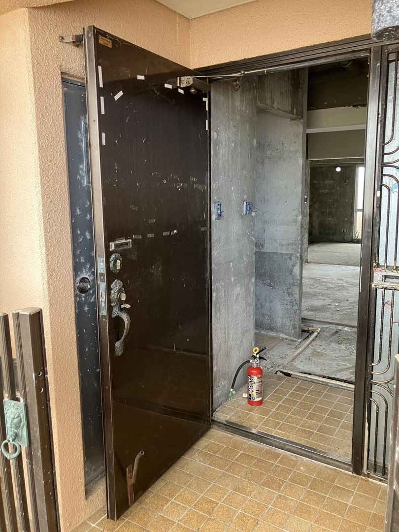 3LDK Used Apartment in Urasoe, Okinawa for Sale - Thumbnail 4