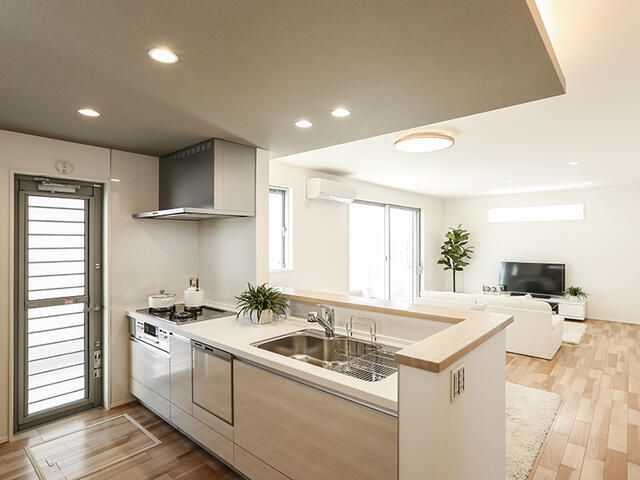 New 4LDK House in Nagoya's Tempaku Ward with Solar Power - Thumbnail 4