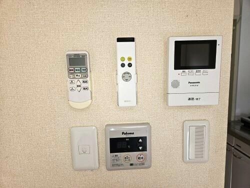 1K Apartment for Rent in Sakai, Osaka - No Key Money, Pet Friendly - Thumbnail 3