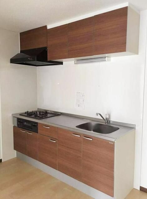 Renovated 3DK Apartment near Shinkoiwa Station, Tokyo - Thumbnail 4