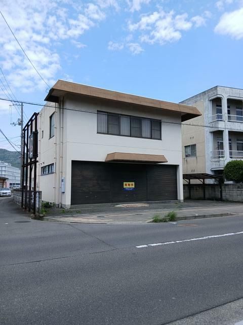 Used Detached House in Kanonji City, Kagawa – 6SLDK, 331.97 sqm - Thumbnail 2