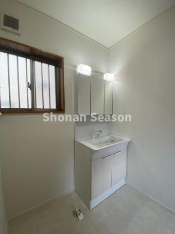Renovated 3LDK Detached House for Sale in Atsugi, Kanagawa - Thumbnail 4