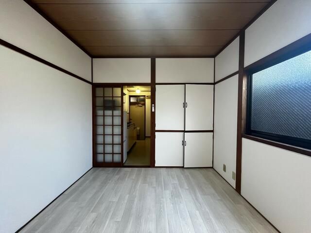 1K Apartment for Rent in Maizuru, Kyoto - 28,000 Yen - Thumbnail 3