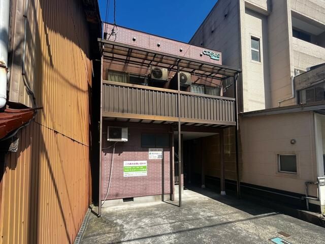 1K Apartment for Rent in Maizuru, Kyoto - 28,000 Yen - Thumbnail 2