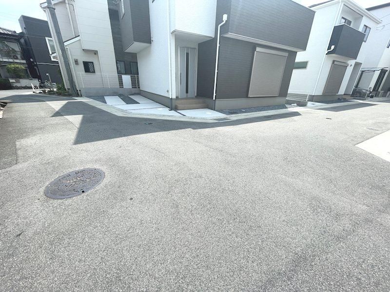 New 4LDK ZEH Energy-Saving House in Hirakata, Osaka - Thumbnail 3
