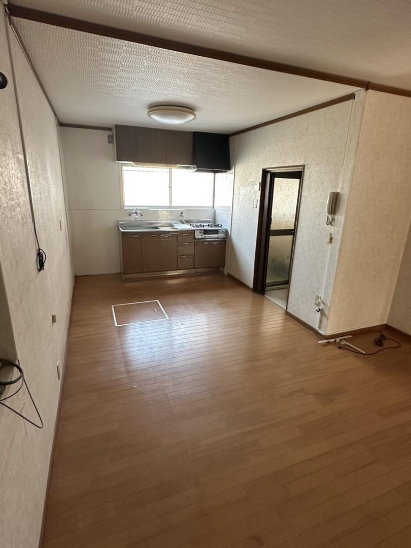 3LDK Detached House for Sale in Sakai, Osaka - 650万円 - Thumbnail 3
