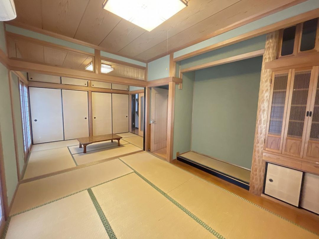 Spacious 6DK Detached House in Niihama, Ehime – 145m² - Thumbnail 4