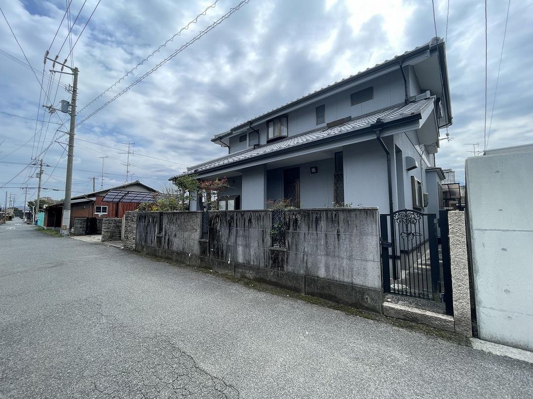 Spacious 6DK Detached House in Niihama, Ehime – 145m² - Thumbnail 2