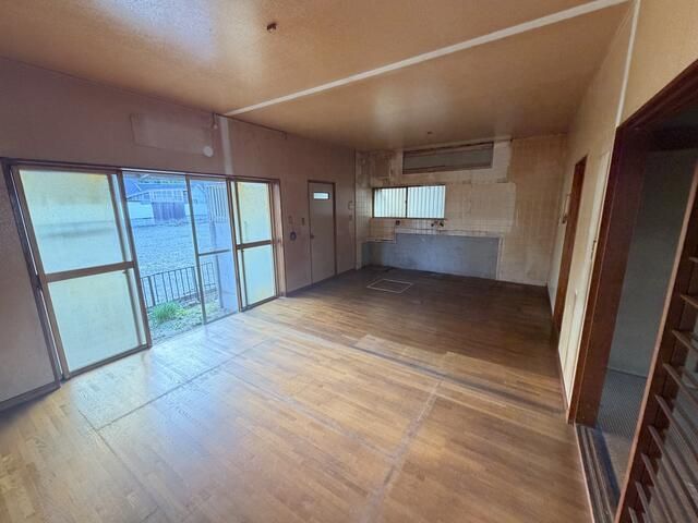 4LDK House for Renovation in Izumi City, Osaka - 1090万 Yen - Thumbnail 4