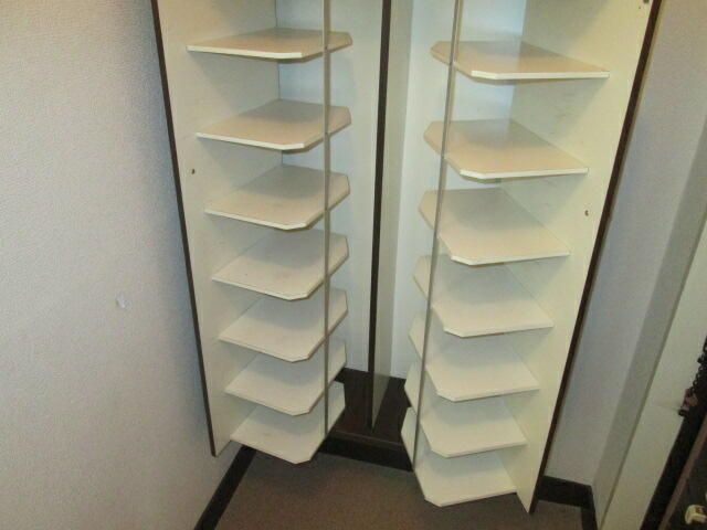 1LDK Apartment for Rent in Daito City, Osaka - No Deposit - Thumbnail 4