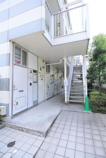 1K Apartment for Rent in Chuo Ward, Osaka - 43,000 Yen - Thumbnail 3
