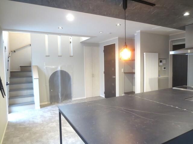 Modern 3SLDK House in Chitose, Hokkaido with 3+ Parking - Thumbnail 3