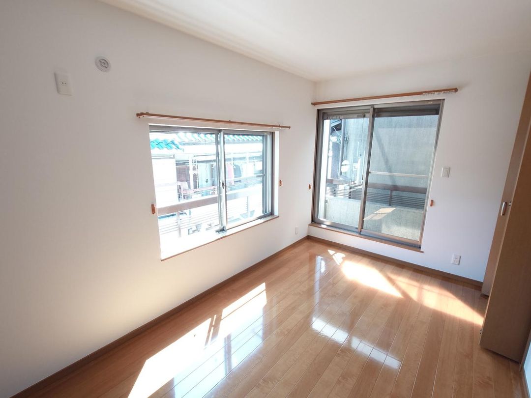 Renovated 3SDK House for Sale in Abeno, Osaka - Thumbnail 3