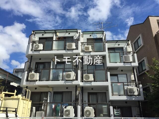 10.94㎡ Studio Apartment for Sale in Setagaya, Tokyo - 7.76% Yield - Thumbnail 2