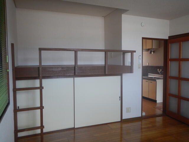 1K Loft Apartment for Rent Near Niigata University, Niigata - Thumbnail 2