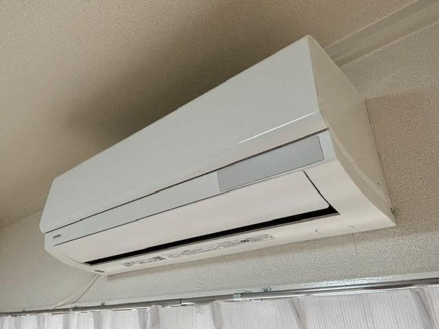 1K Apartment for Rent in Toyonaka, Osaka - No Key Money - Thumbnail 4