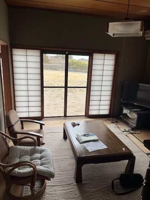 5DK House with Large Garden for Sale in Chikusei, Ibaraki - Thumbnail 3