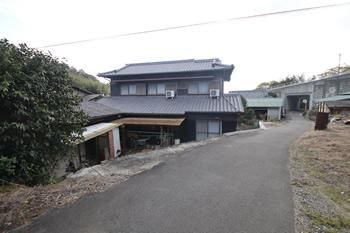 7SDK Detached House for Sale in Matsuyama, Ehime - Thumbnail 4