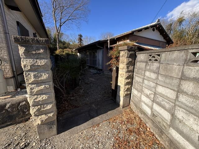 1963 Wooden House for Sale in Nagatoro, Saitama - 4DK, 329 sqm Land - Thumbnail 2