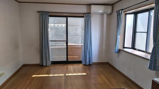 4LDK Used Detached House in Matsuyama, Ehime - Thumbnail 4