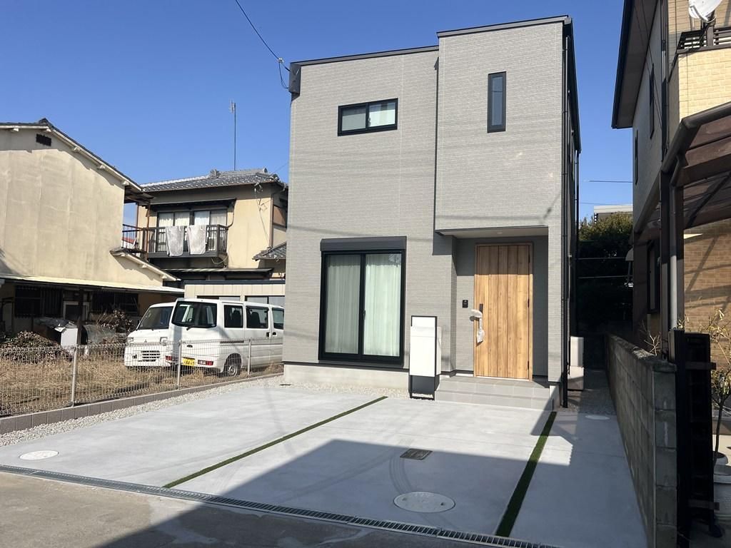 Newly Built 2LDK House in Takamatsu, Kagawa - Image 1