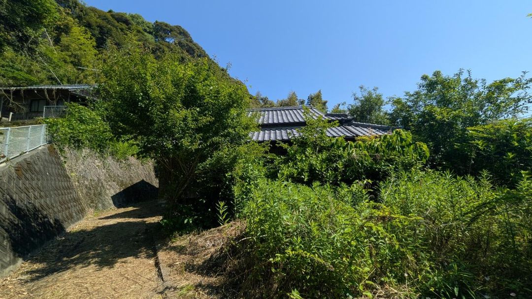 4DK Akiya House for Sale in Hioki, Kagoshima – 463sqm Land - Thumbnail 3