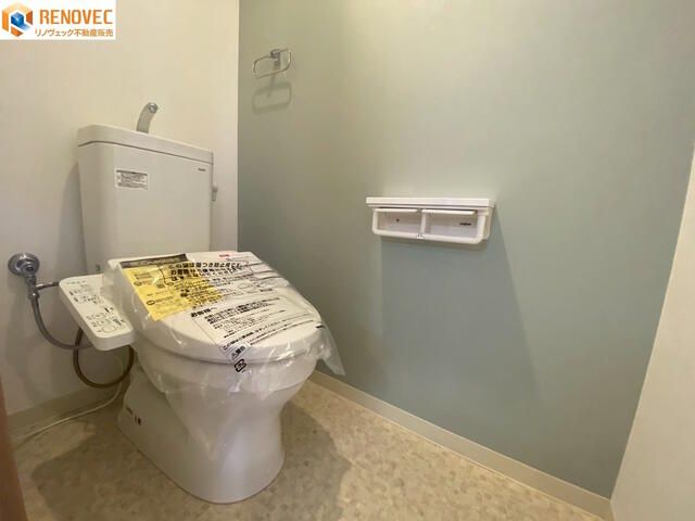 Renovated 3LDK Apartment for Sale in Sakai, Osaka - Thumbnail 3
