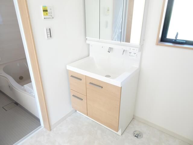 New 4LDK ZEH House in Yokosuka's Highland Area - Thumbnail 3