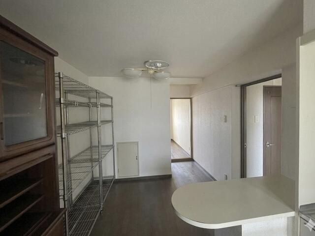 1DK Used Apartment for Sale in Hakusan City, Ishikawa - Thumbnail 4