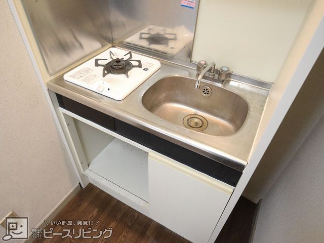 1K Apartment for Rent in Tokushima City, Tokushima - Thumbnail 3