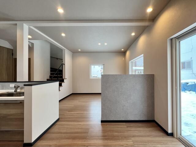 New 4LDK House in Sapporo Nishi Ward | Long-Term Excellent Quality - Thumbnail 3