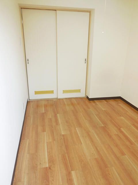 1DK Apartment for Sale in Arakawa, Tokyo - Near Machiya Station - Thumbnail 4