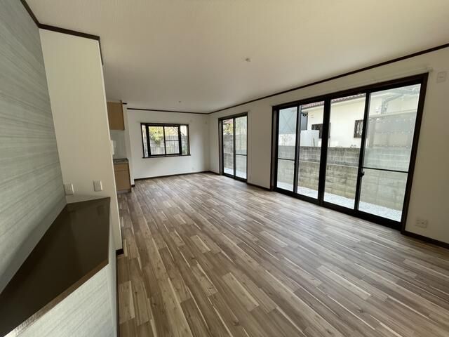 Renovated 3LDK House in Matsuyama, Ehime – 120.9 sqm - Thumbnail 3