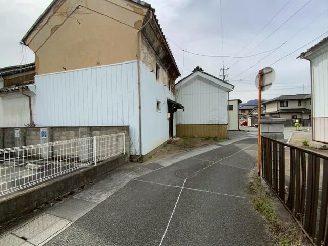 Historic 2-Story House for Sale in Chikuma City, Nagano - Thumbnail 3